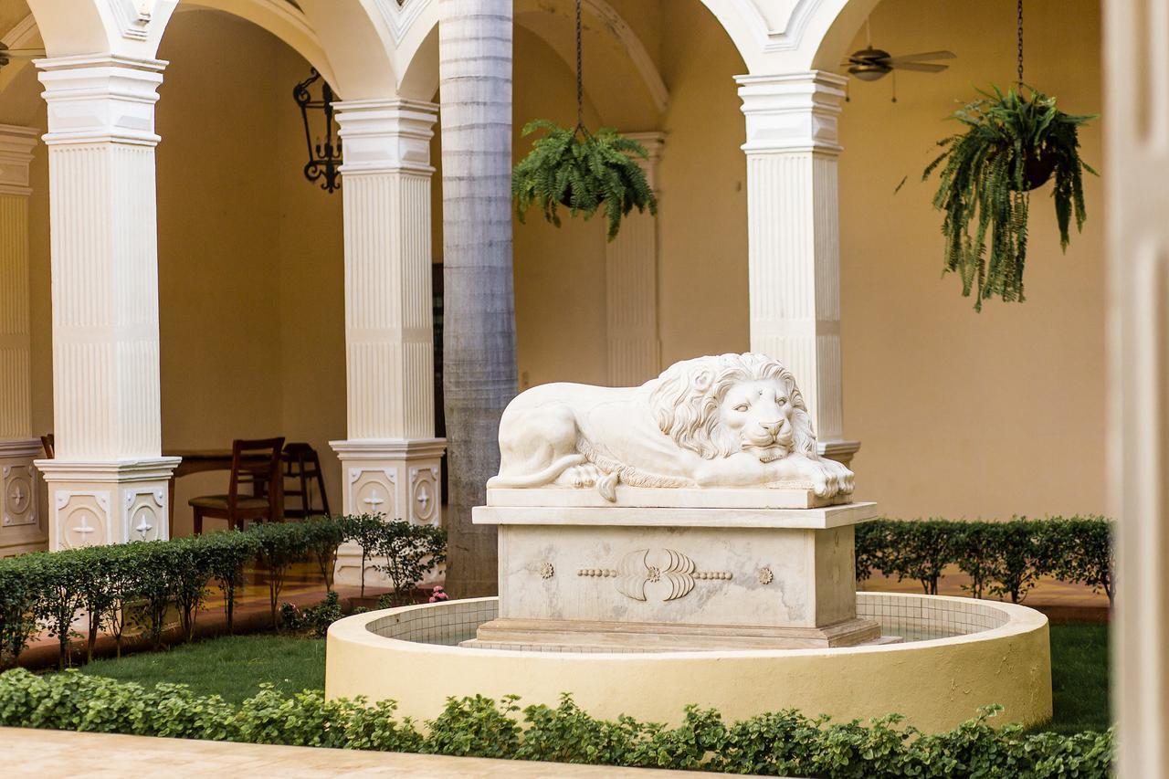Hotel la Perla León Exterior foto